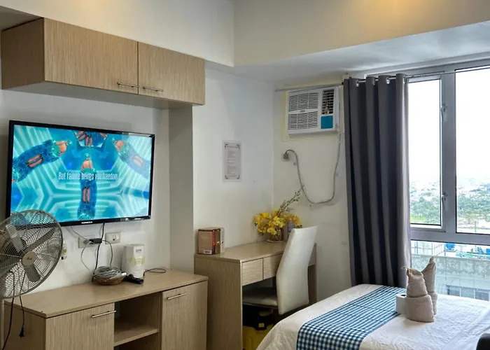 Deluxe Units Inside It Park